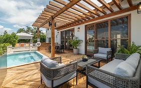 Conch Shell Cottage At Mahogany Bay